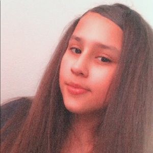 Meet your Posher, Ariana